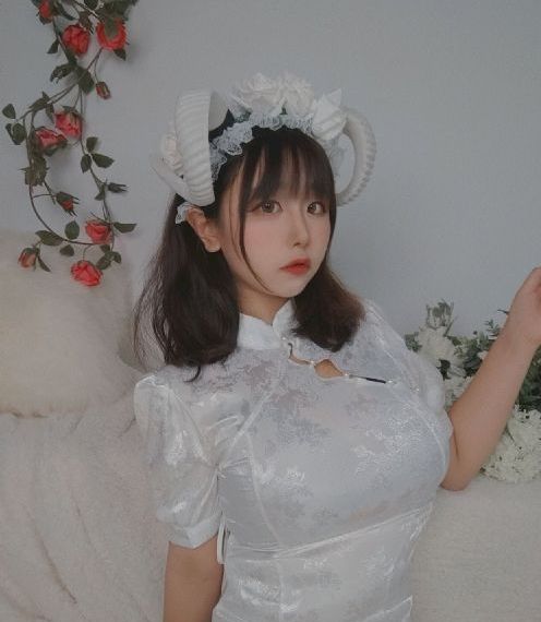 亞洲成人精品影視_BD英語在線視頻播放