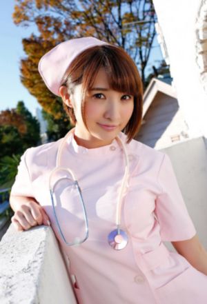 亞洲女同瘋狂舌吻唾液口水美女_高清高清視頻觀看