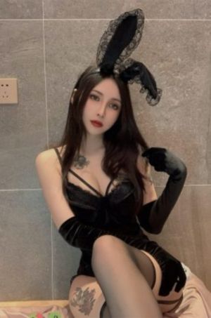 國產(chǎn)精品亞洲精品一區(qū)二區(qū)_迅雷在線觀看