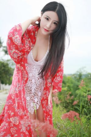 美麗的平胸女孩喜歡騎馬啪啪的_BT種子下載