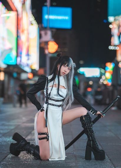 國產(chǎn)成人自拍視頻在線_HD全集免費(fèi)觀看