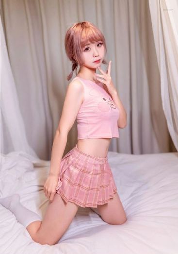 秋霞理倫美費三級在線_720免費電視劇