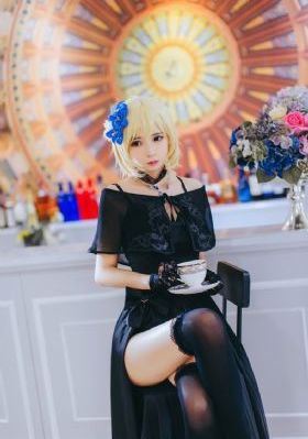 男女啪啪流出白色液體_十萬網紅美女美醬
